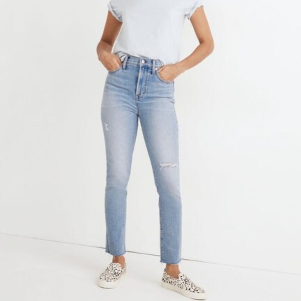 Madewell Perfect Vintage Jeans Worn In Raw Hem Light Wash Straight Leg Ripped 25